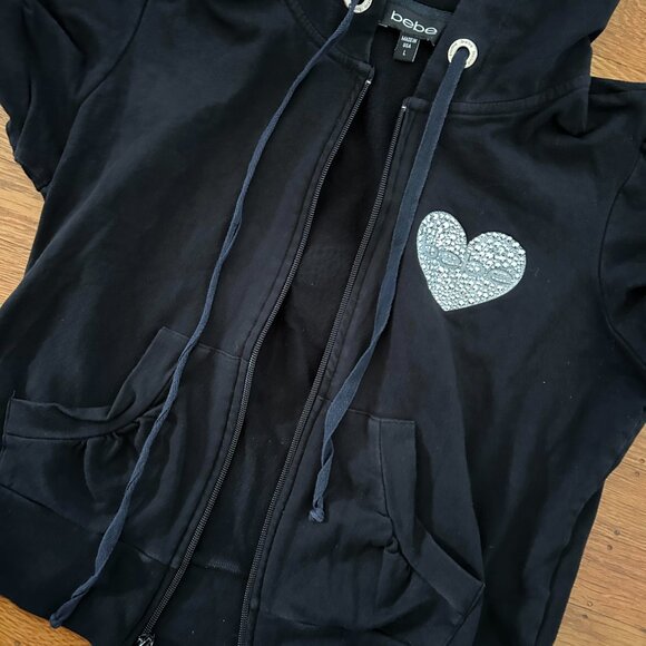 bebe short sleeve zip hoodie with rhinestones - Picture 4 of 7